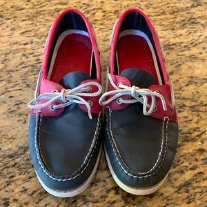 Red and navy Sperry’s top Siders!